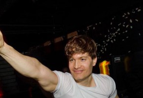 Chris Malinchak Announces UK Shows